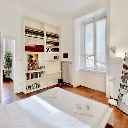 Apartman Triestevillas Book's House - Historical Building *