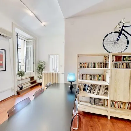 Apartman Triestevillas Book's House - Historical Building Trieszt